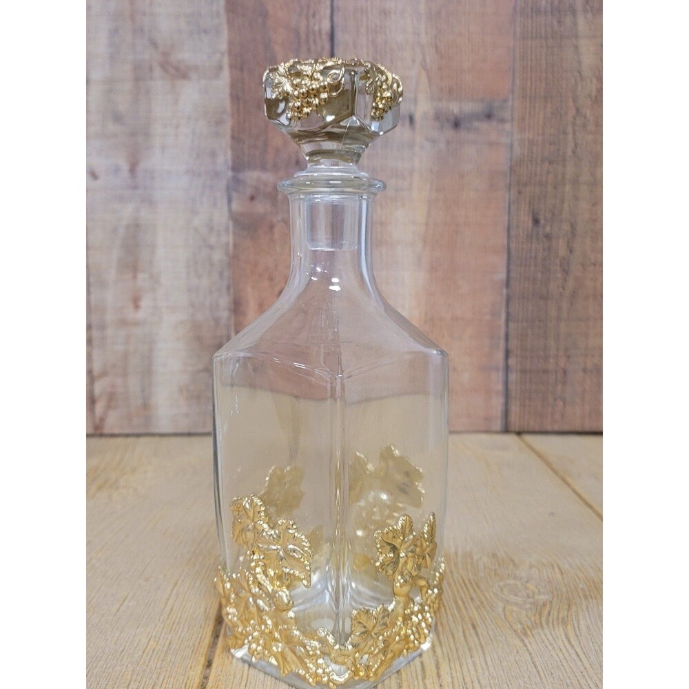 Vintage Arthur Court 10.5” Bunnies Vines Grape Clusters Decanter